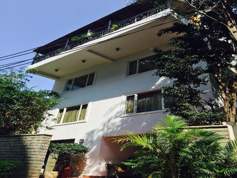 Justa Off Mg Road Bangalore Exterior foto