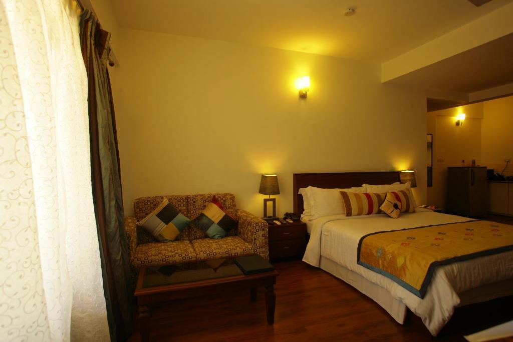 Justa Off Mg Road Bangalore Exterior foto